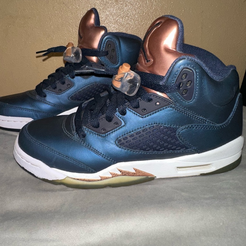 Air Jordan 5 Bronze